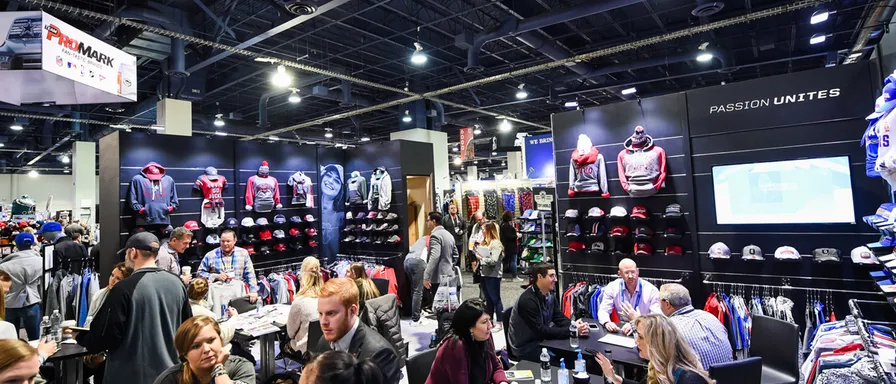 Explorando o universo do Licenciamento Esportivo: Sports Licensing & Tailgate Show em Las Vegas
